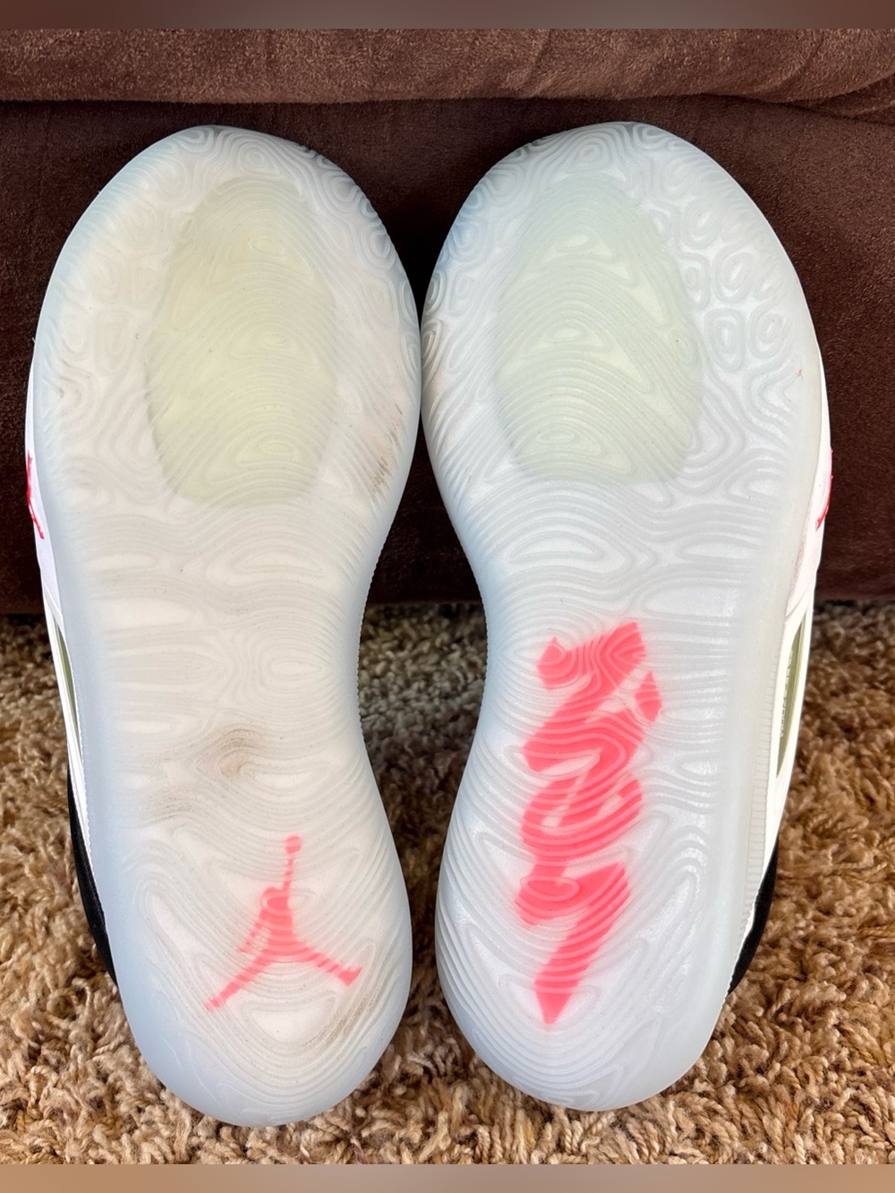 Nike Jordan Zion 4 PF White Bright Crimson Black Volt FB1802-100 Men Size 7.5 - Picture 7 of 9